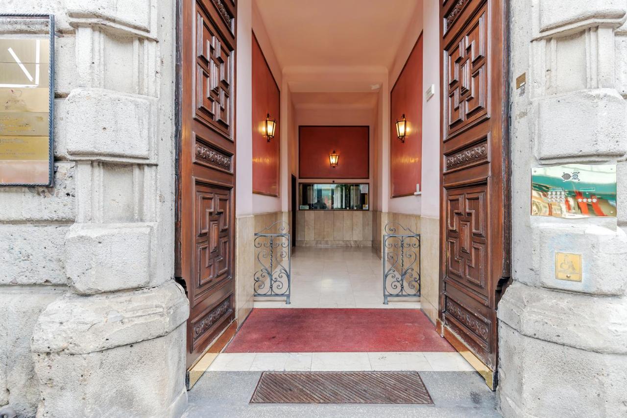 Milan Retreats Cadorna Duomo Apartment Exterior foto